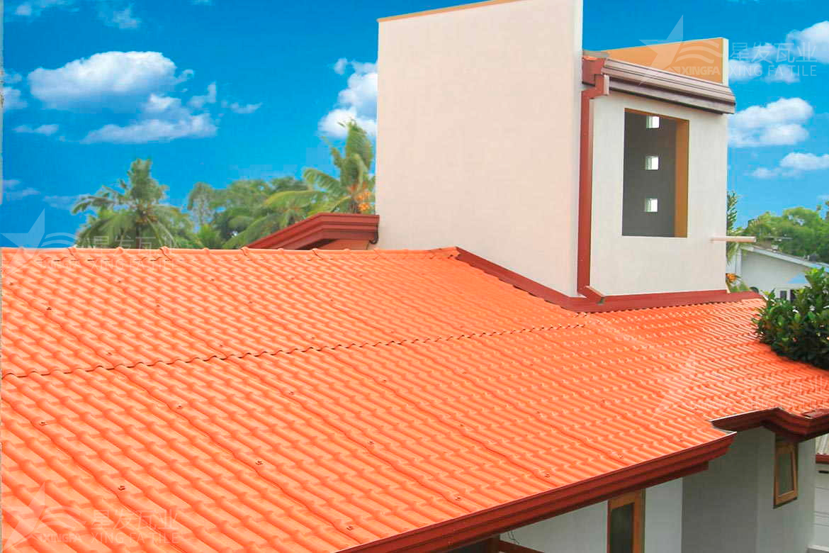 南方雨水多適合鋪蓋合成樹脂瓦嗎？樹脂瓦蓋在多雨水地區(qū)的好處？