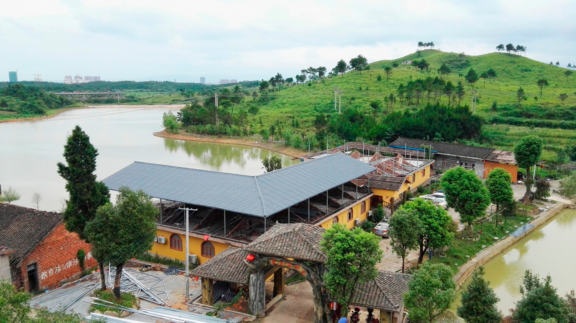 關(guān)于合成樹脂瓦行業(yè)的3大謠言，學(xué)到就是賺到！