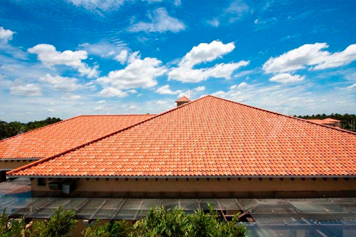 合成樹脂瓦能夠取代傳統(tǒng)瓦片的獨(dú)特性能優(yōu)勢？