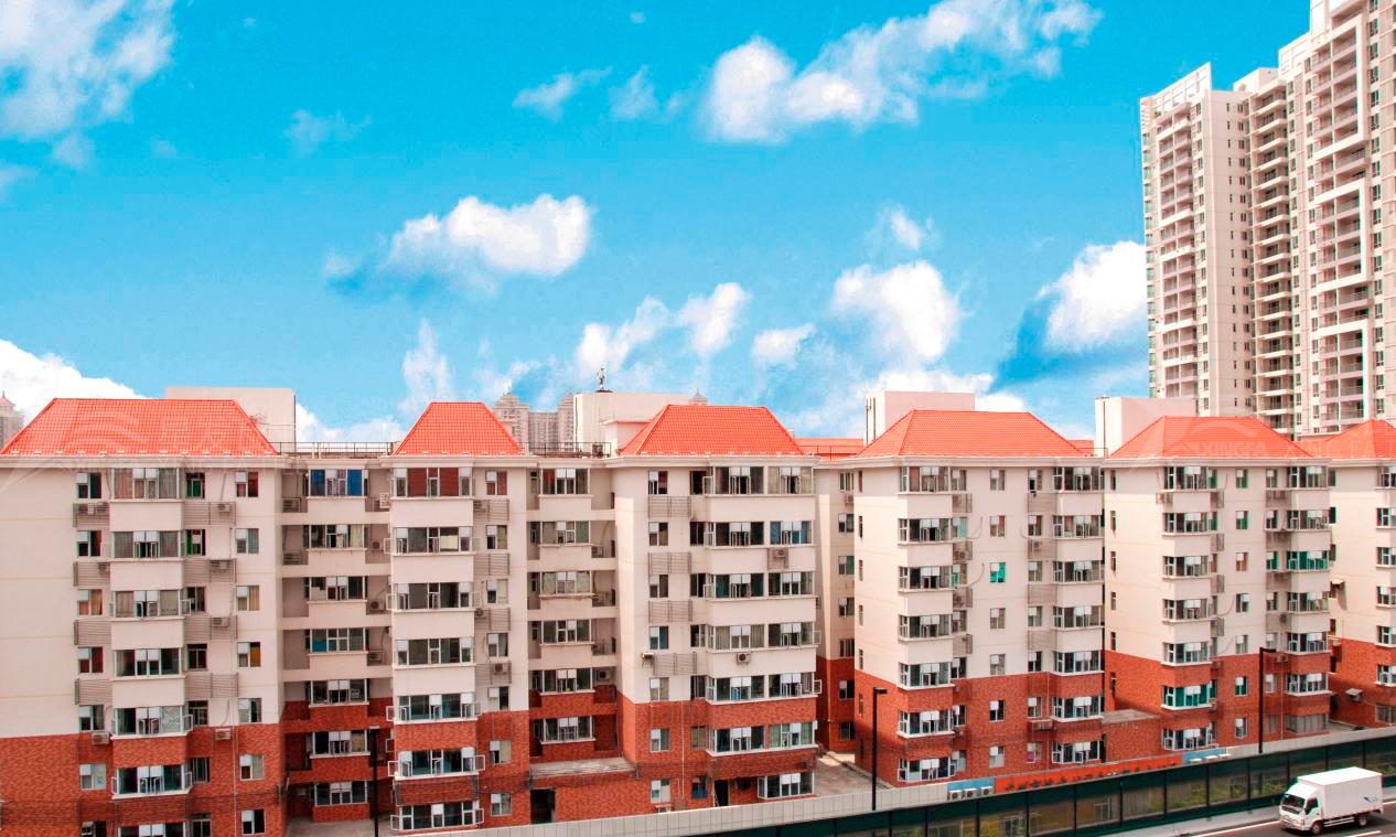 平改坡工程用合成樹(shù)脂瓦的優(yōu)勢(shì)，不僅僅是提升城市形象那么簡(jiǎn)單！